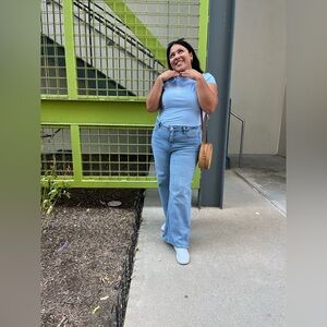 Meet your Posher, Kiara